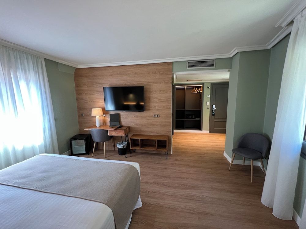 Yomo Imperial - Room - 3
