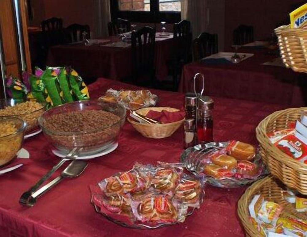 Hotel Arinsal - Food and drink - 2