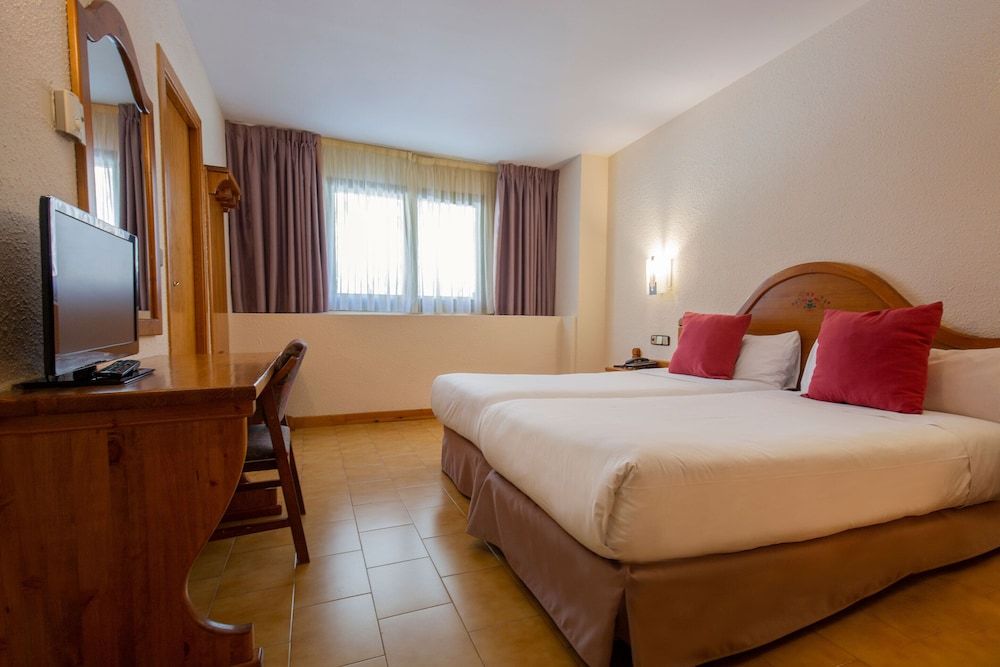 Hotel Sant Gothard by Nexta - Room - 2