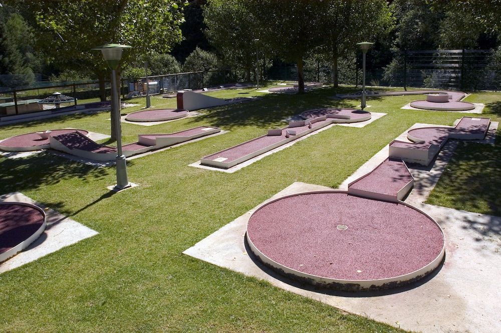 Apartamentos y Bungalows Xixerella Park - Mini-golf - 3