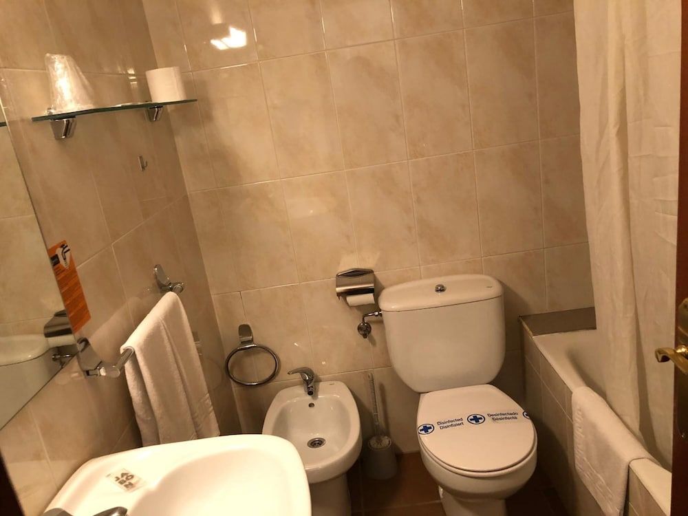 Hotel Refugi dels Isards - Bathroom - 2