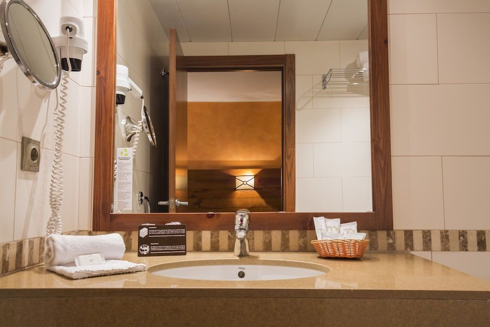 Hotel Magic Pas by Nexta - Bathroom