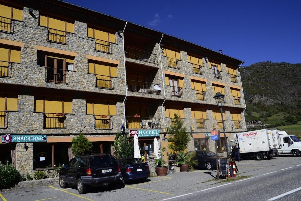 Hotel Antic - Exterior - 1