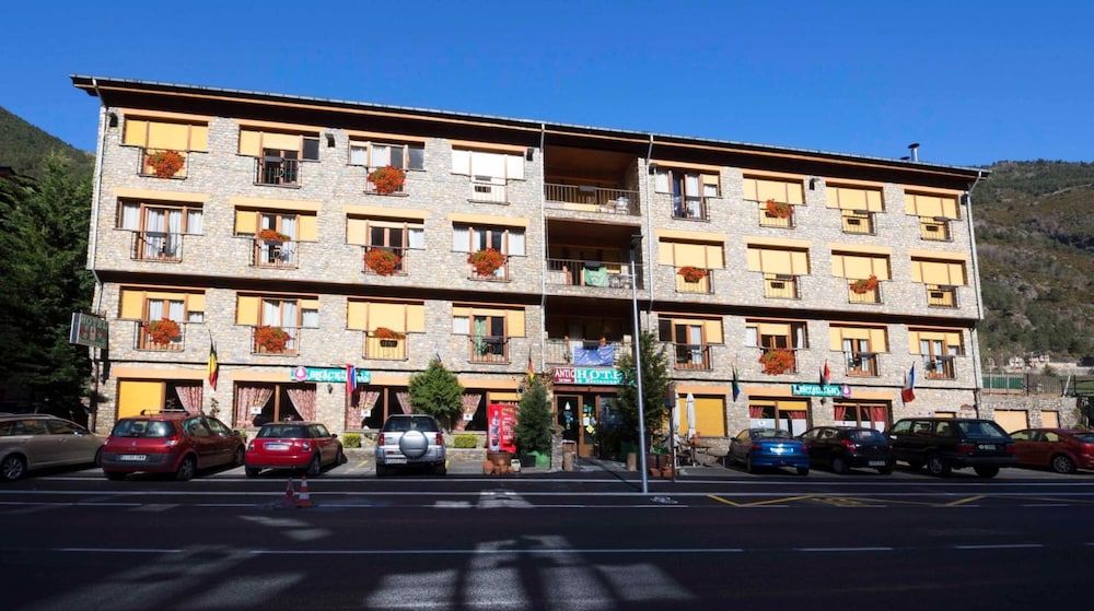 Hotel Antic - Exterior - 2