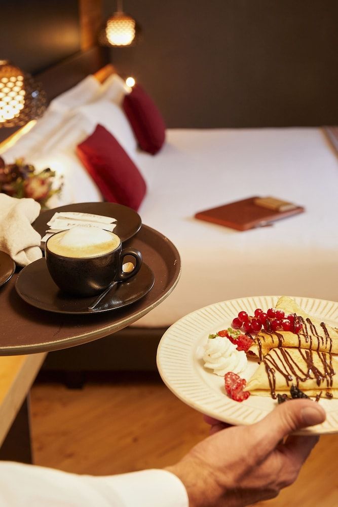 Park Piolets MountainHotel & Spa - In-room dining - 1