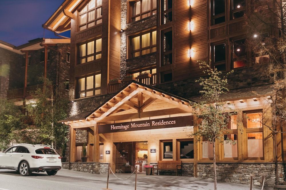 Sport Hotel Hermitage & Spa - Front of property - evening/night