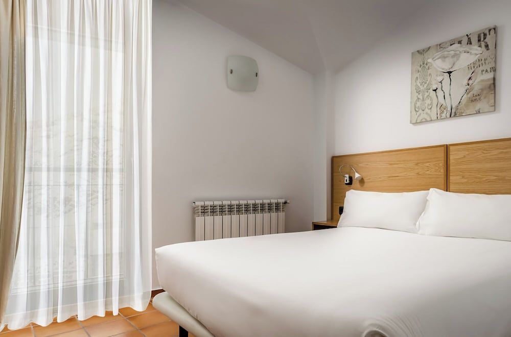 Apartamentos Prat de les Molleres - Room - 2