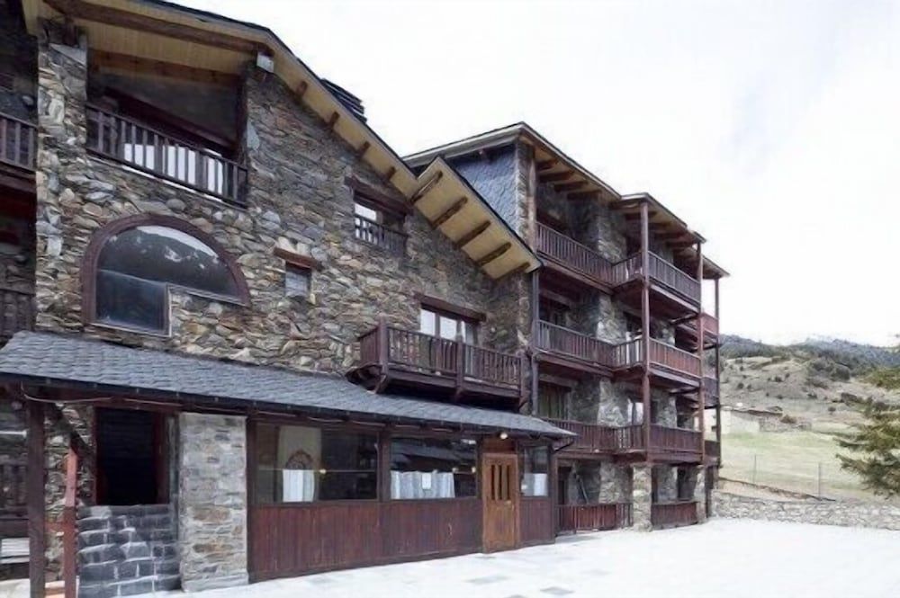 Kione Deusol - Exterior - 1