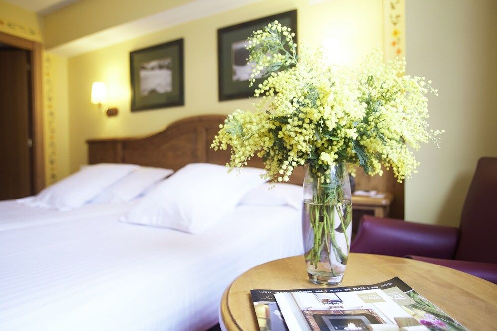 Ski Plaza Hotel & Wellness - Room - 3