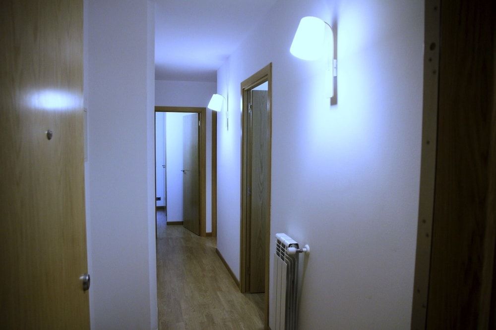 Vitivola Font de Ferro - Ransol - Hallway - 4