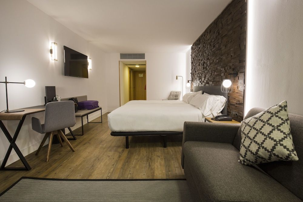 Yomo Centric - Room - 1