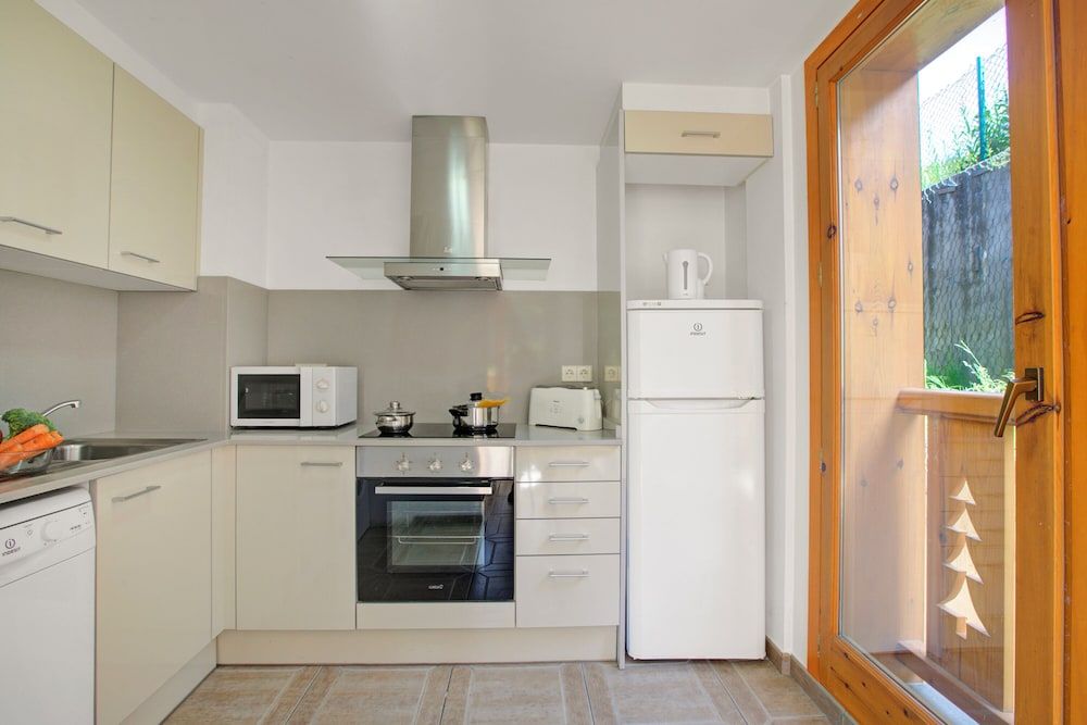 Andorra Friends' Ski Apartment - Private kitchen - 4