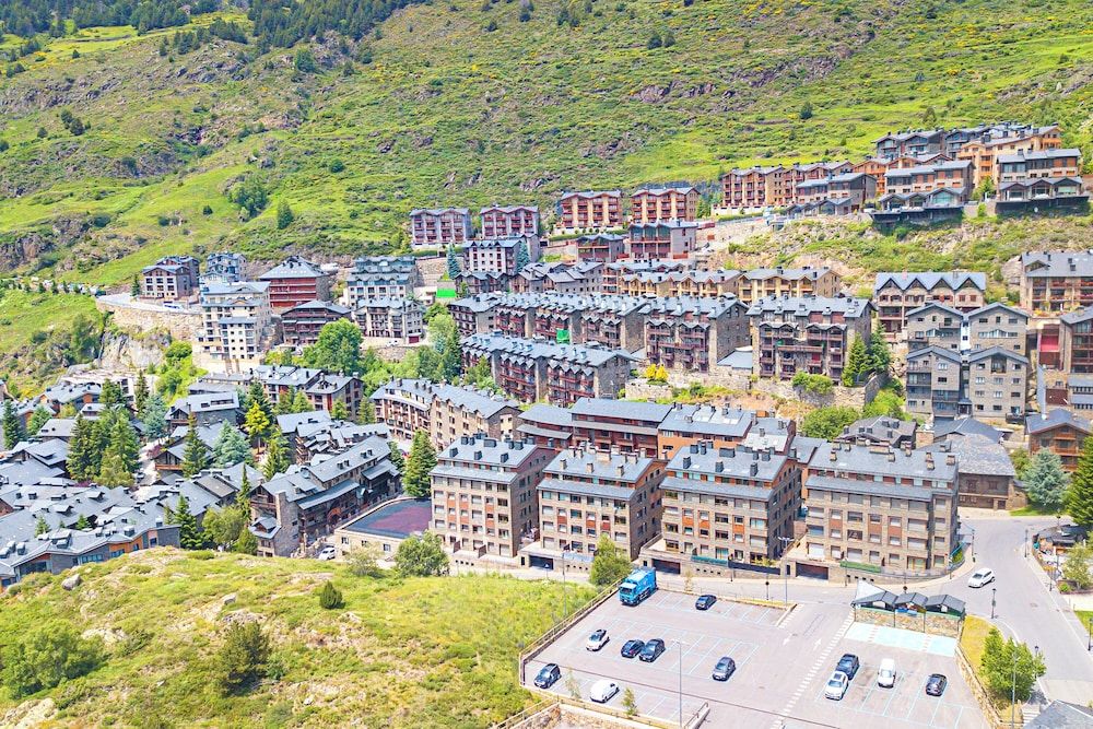 Andorra Mountain Friends Self-Catering - Exterior - 3