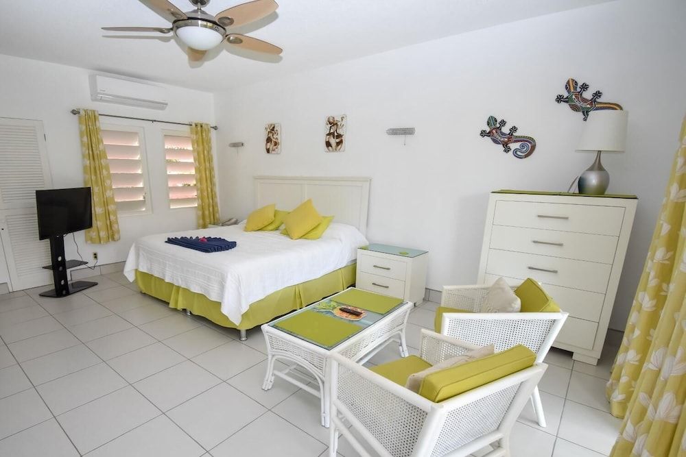 Antigua Village - Condo 10S - Room - 2