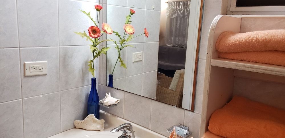 The Greenside Cottages - Bathroom - 1