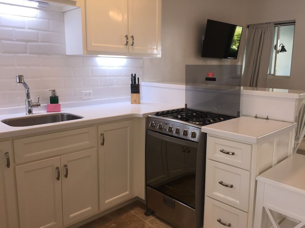Dickenson Bay Oasis Antigua Village - Private kitchen - 4