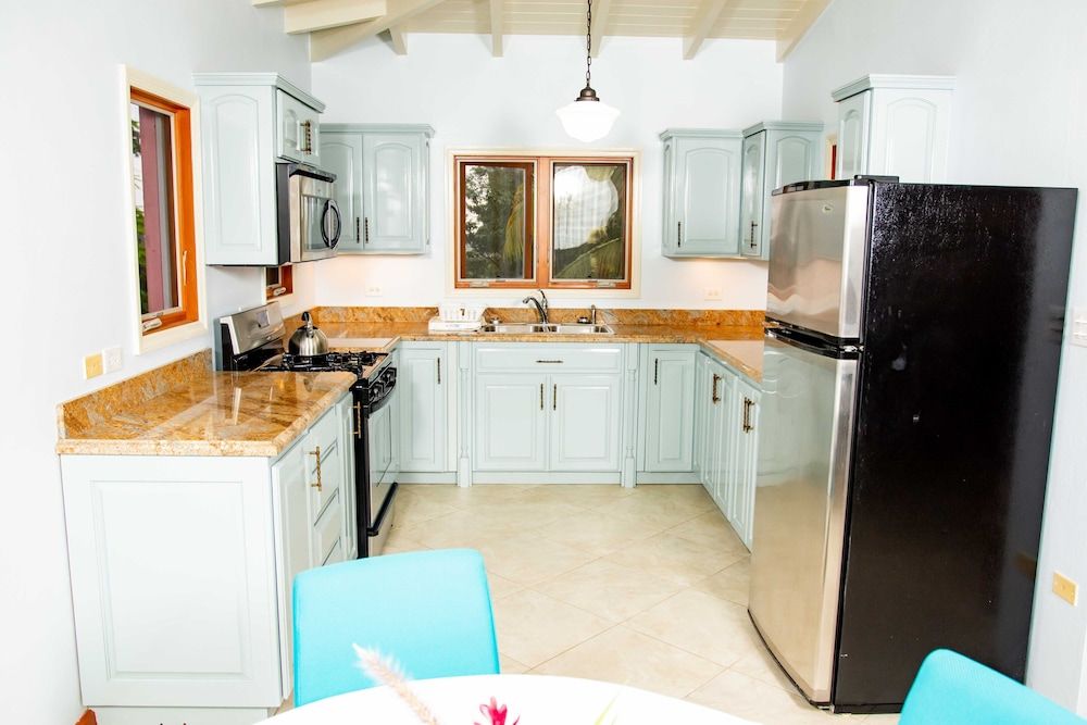 The Villas at Sunset Lane - Private kitchen - 3