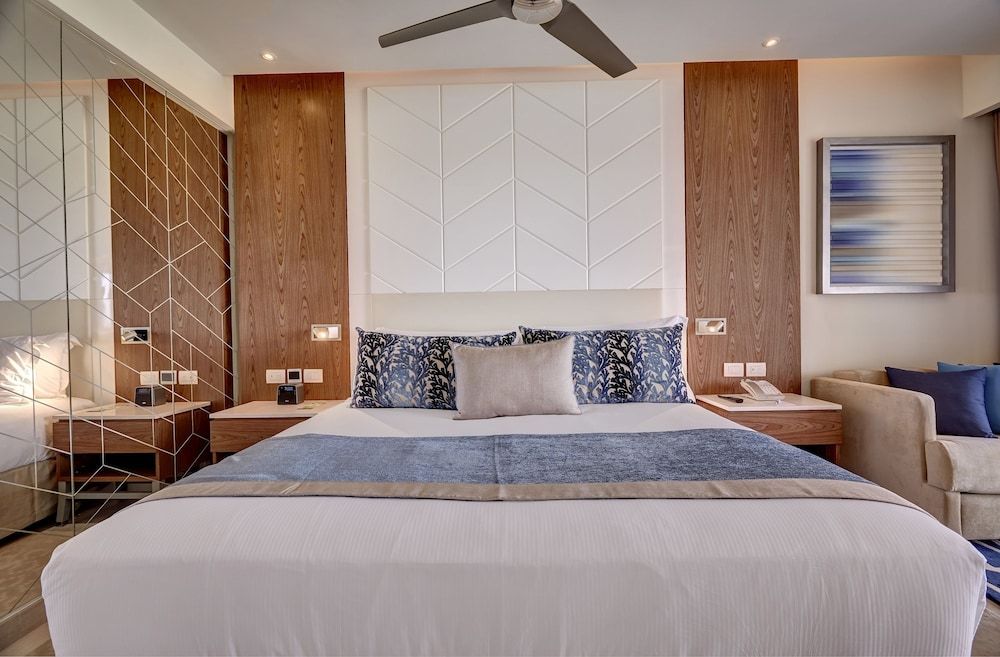 Royalton Antigua, An Autograph Collection All-Inclusive Resort - Room - 2