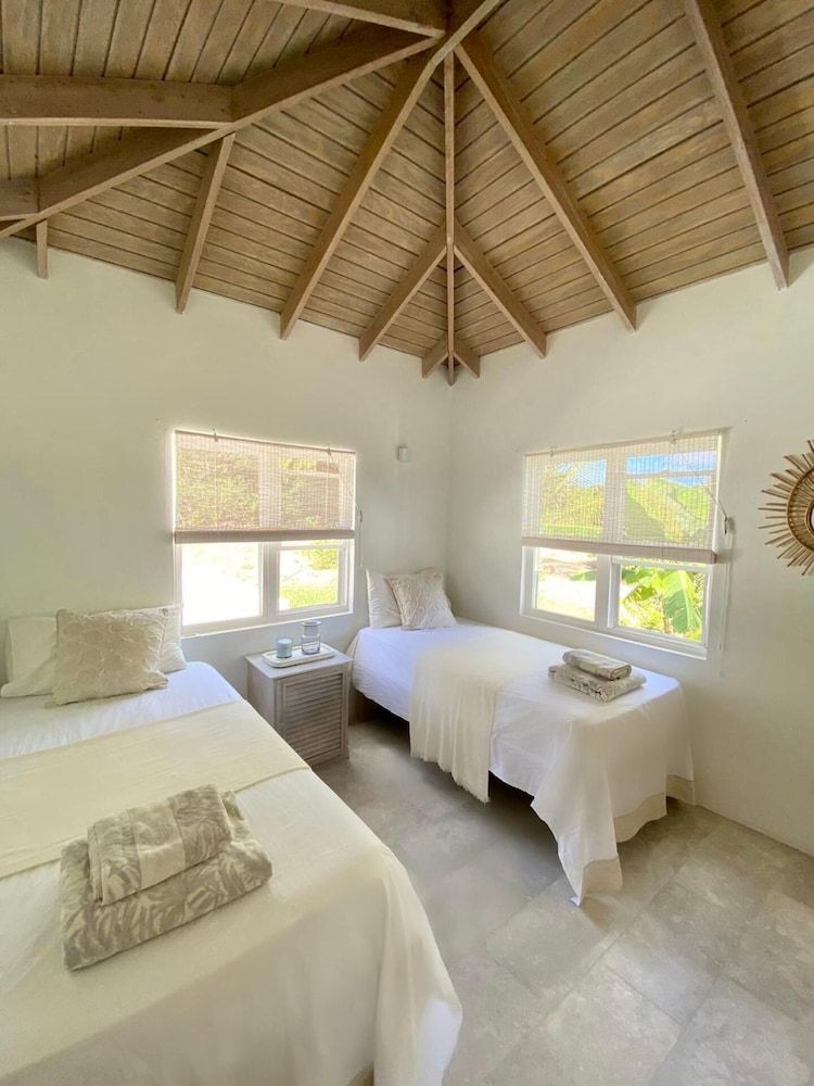 Modern 3bed House in the Heart of Swetes Village - Room - 2