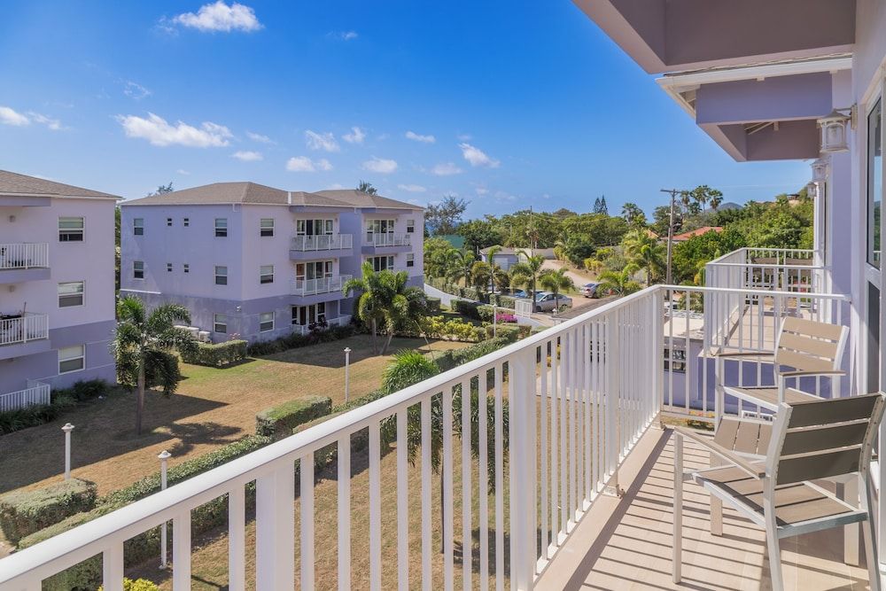 Dieppe Bay Suites - Terrace/patio - 4