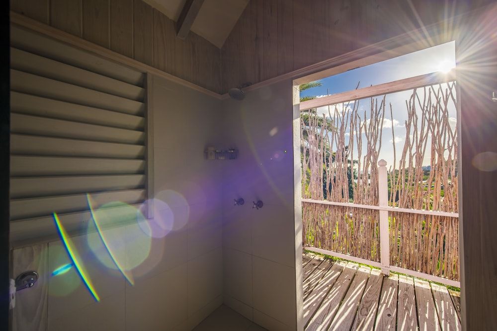 Cocobay Resort - All Inclusive - Adults Only - Bathroom shower