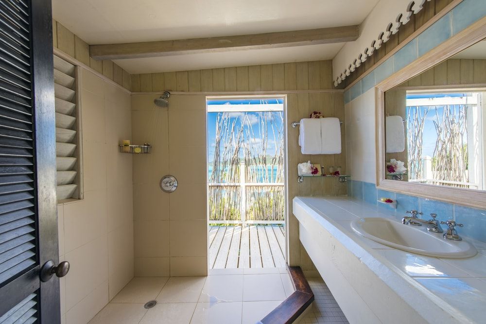 Cocobay Resort - All Inclusive - Adults Only - Bathroom shower - 1