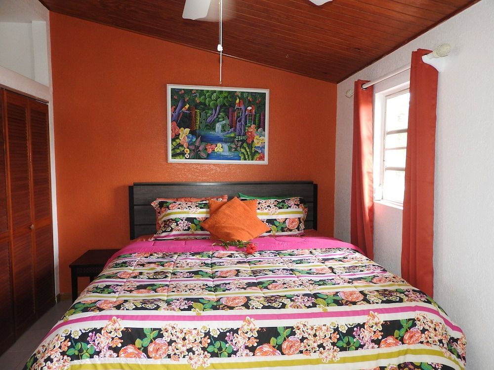 Villa 225E at Jolly Harbour - Room - 2