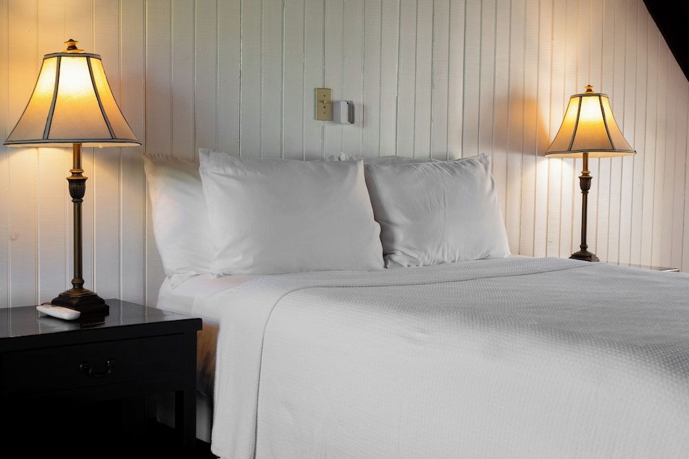 Copper and Lumber Store Hotel - Room - 4