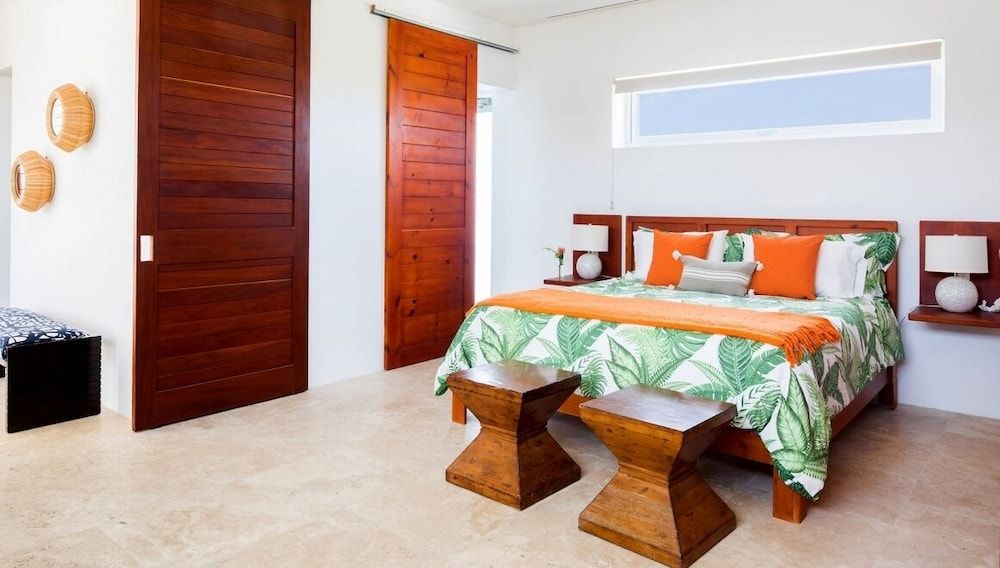Villa Champagne Shores - Room - 2