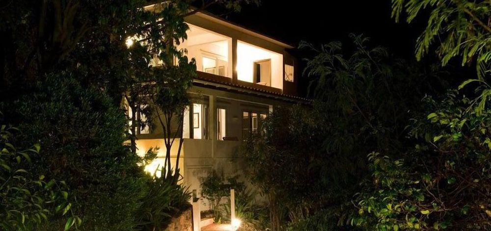 Zenaida Estate - Exterior - 3