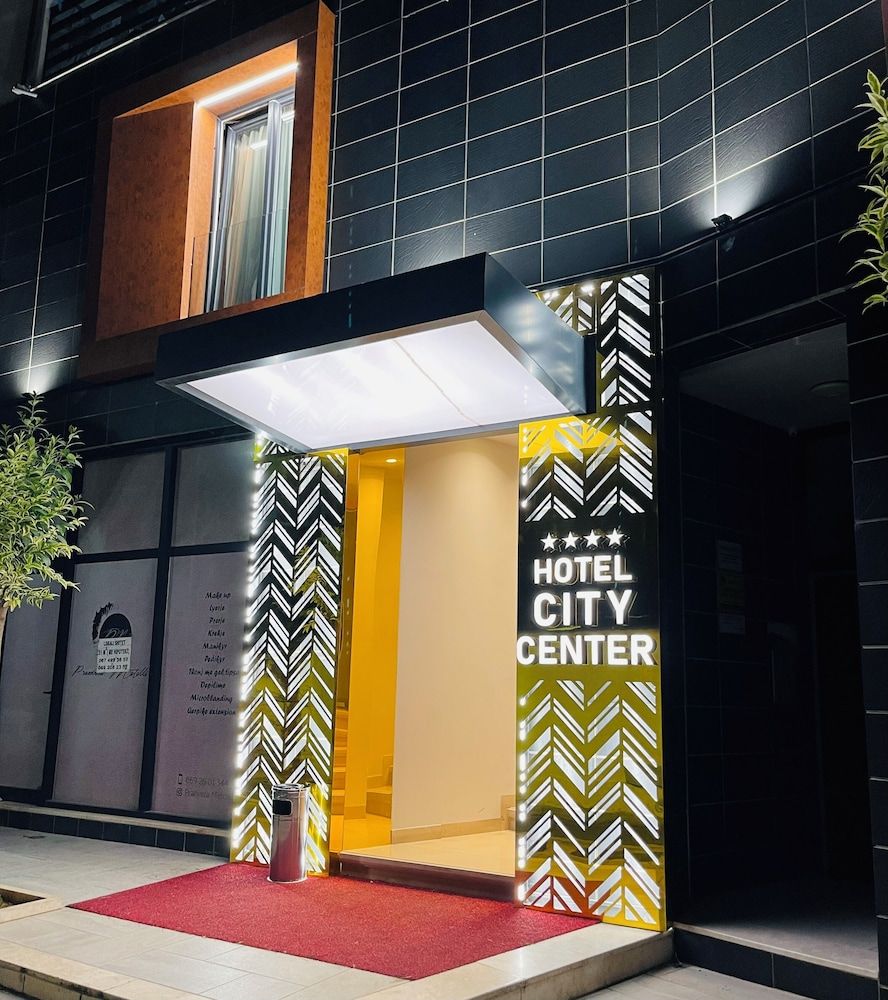 CITY CENTER HOTEL - Exterior