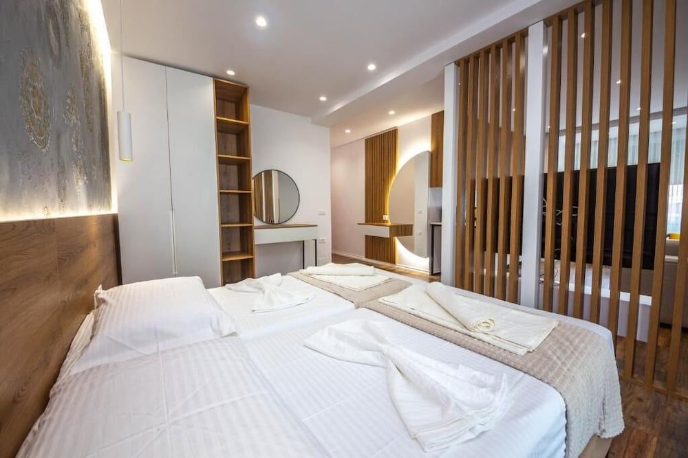 Downtown Boutique Studios - Room - 4