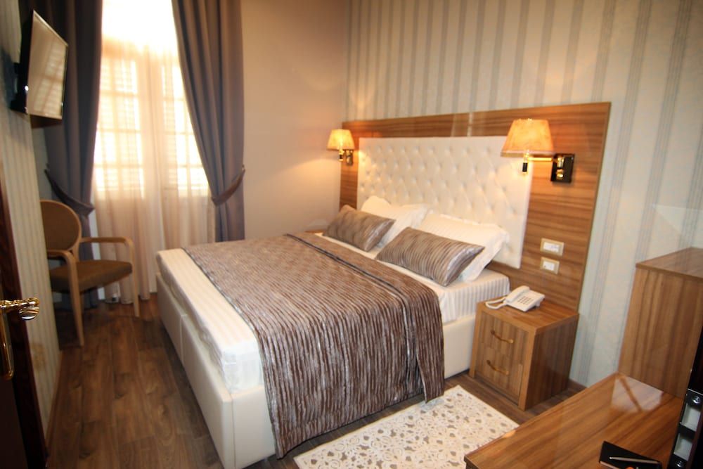 Hotel Boutique Restorant GLORIA - Room - 4