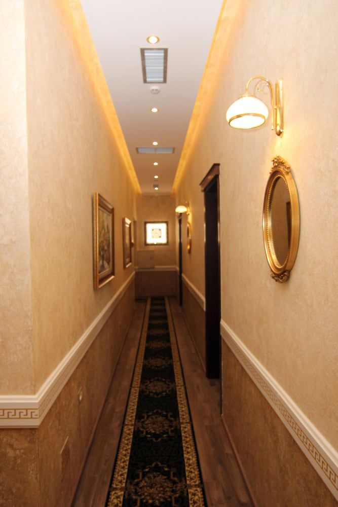 Hotel Boutique Restorant GLORIA - Interior - 1