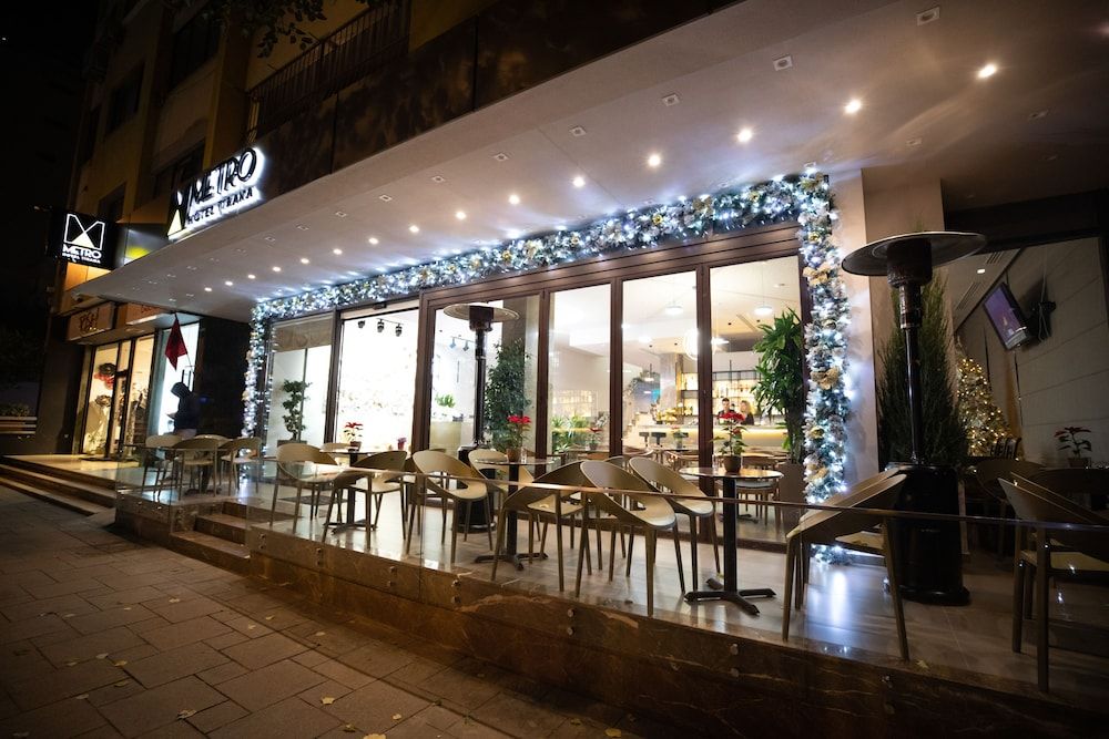 Metro Hotel Tirana - Exterior - 1