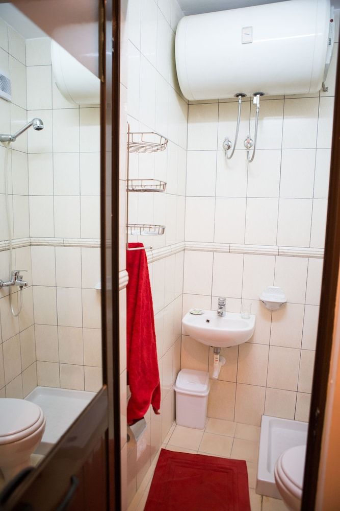 Artistic Tirana - Bathroom - 1