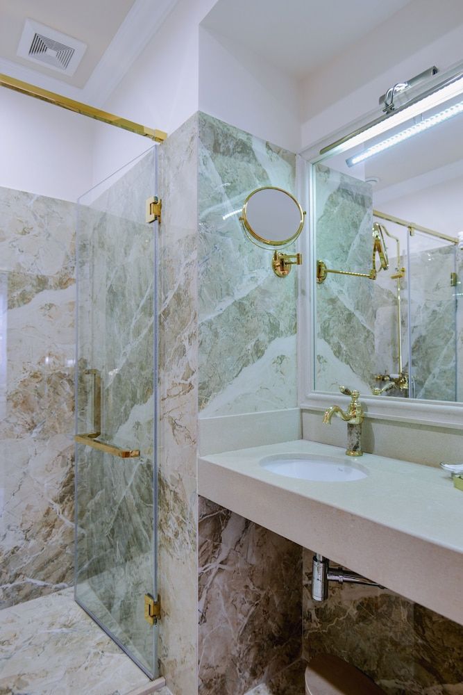 Hotel Boka - Bathroom