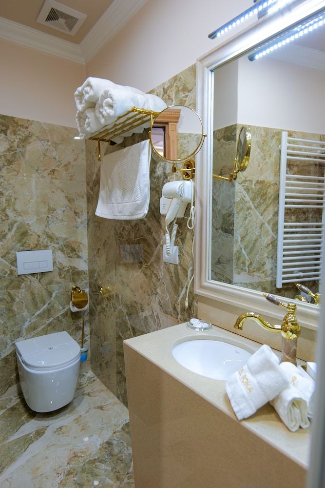 Hotel Boka - Bathroom - 3