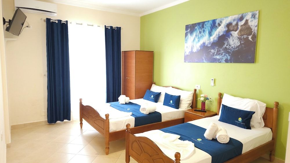 Friends House - Borsh Hotel - Room - 4