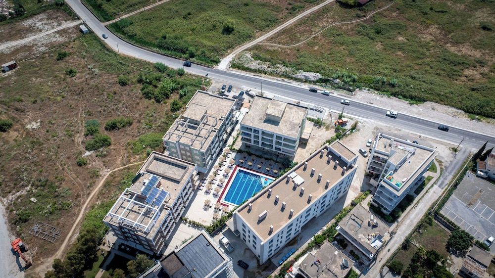 Gest Hotel - Exterior - 2