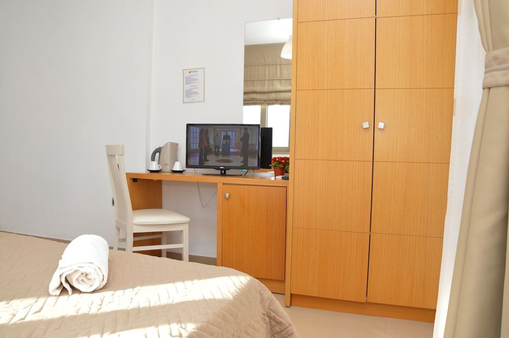 Pastarella Beachfront Resort - Room - 3