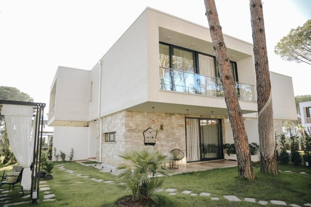 Parrot's Home Lalez Bay - Exterior - 4