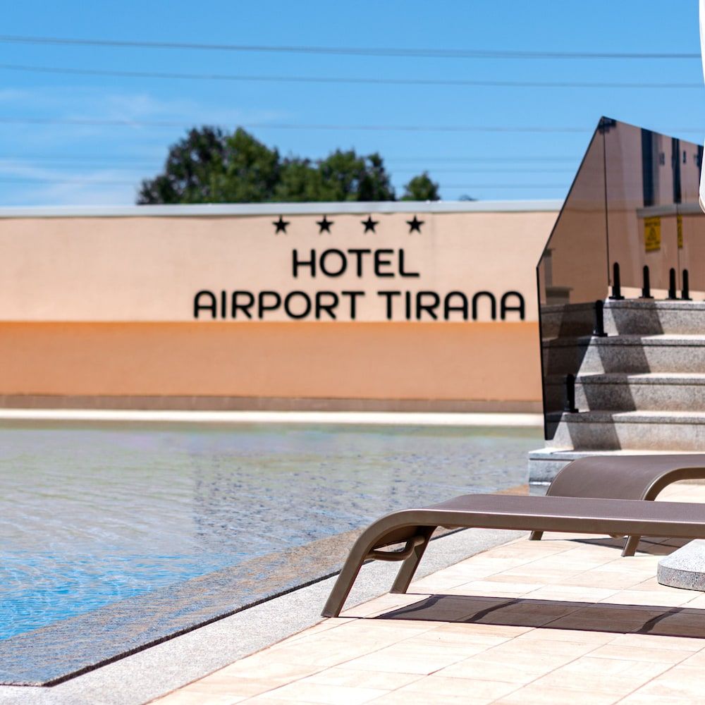 Hotel Airport Tirana - Exterior - 2
