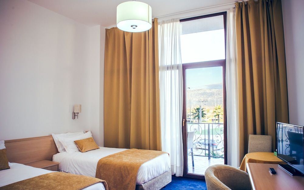 Hotel Airport Tirana - Room - 3