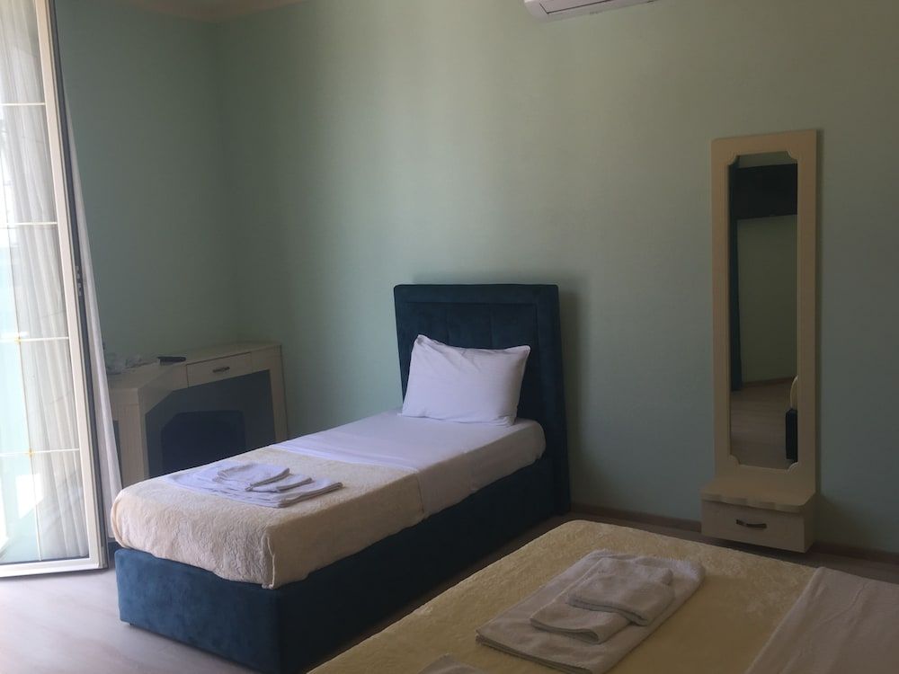 Lukas Hotel - Room - 3