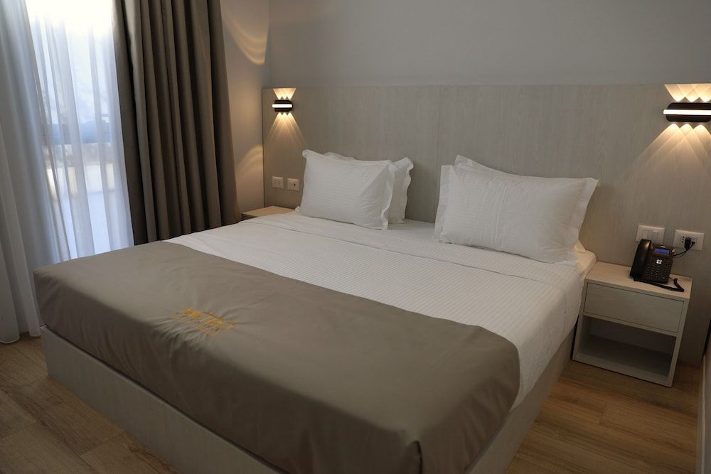 Metro Hotel Terminal - Room - 3