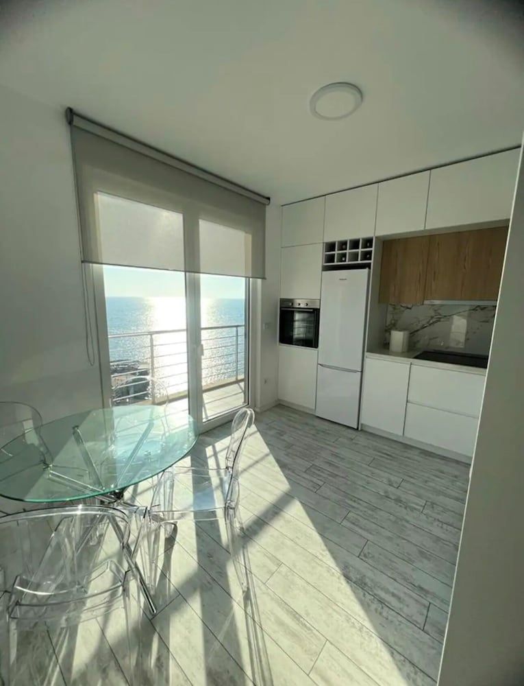 Currila Beach Modern Stunning Views - Private kitchen - 2