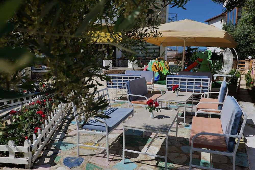 El Mare Hotel - Exterior