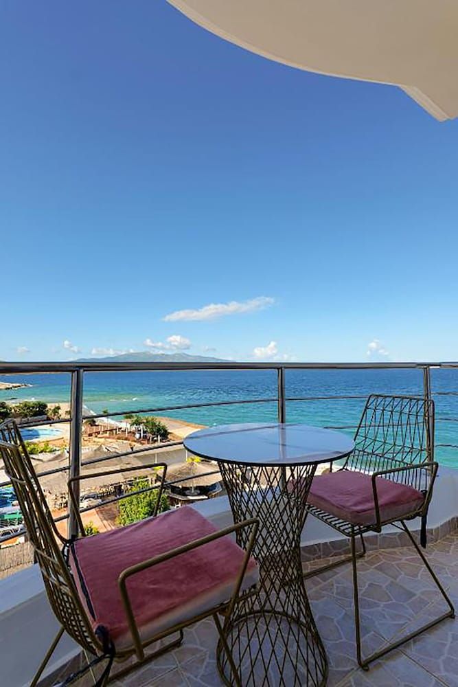 El Mare Hotel - Balcony - 2