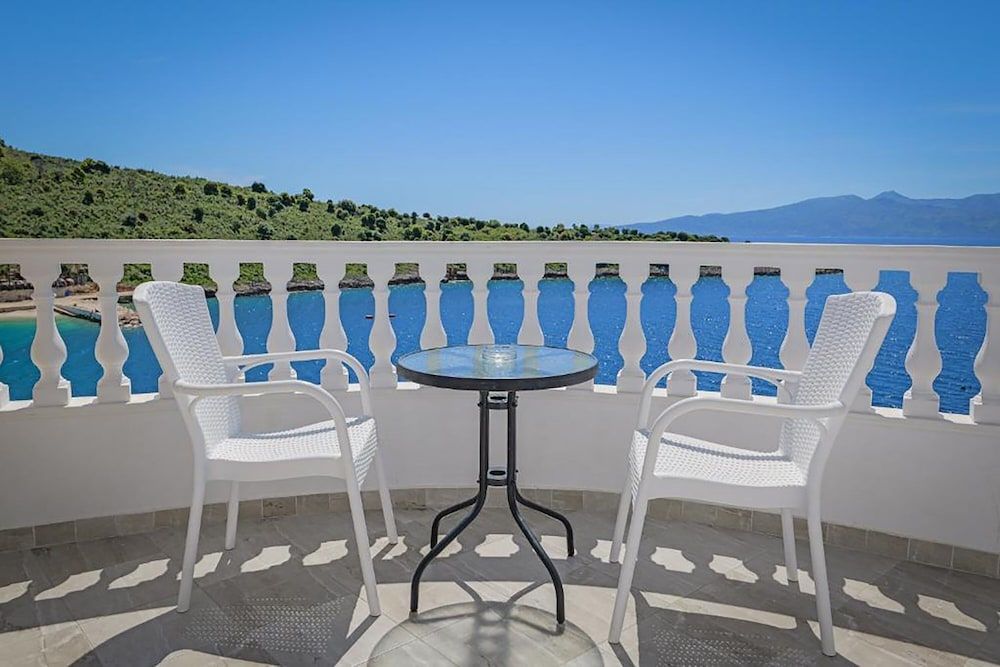 Villa Juna Beach - Balcony